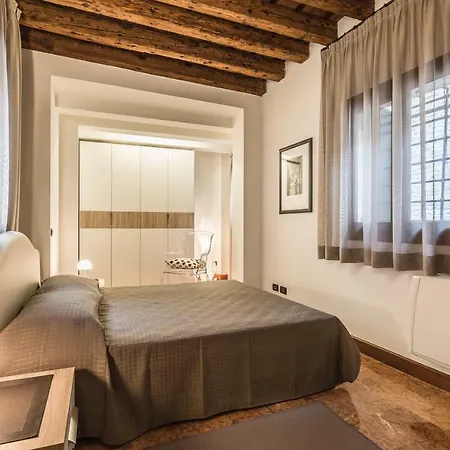 דירה Ca' Del Monastero 5 Collection For 4 Guests *